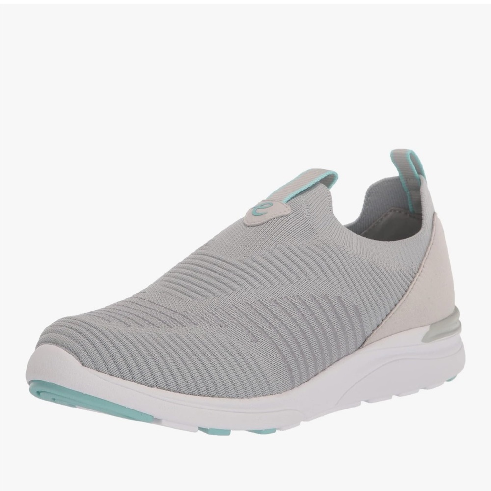 NWT Easy Spirit Jadee 2 Sneakers Gray Slip On Washable SZ 9 W